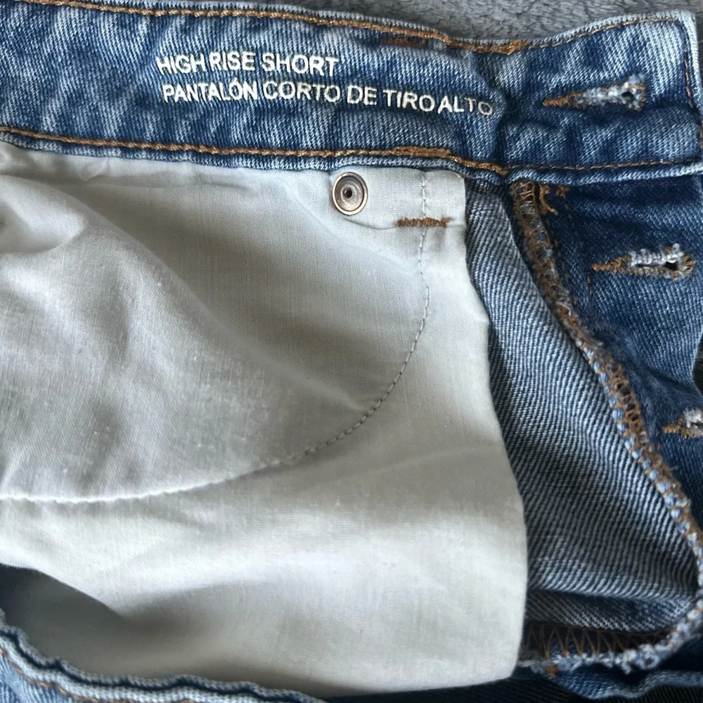 Wild Fable Distressed  Shorts size 6